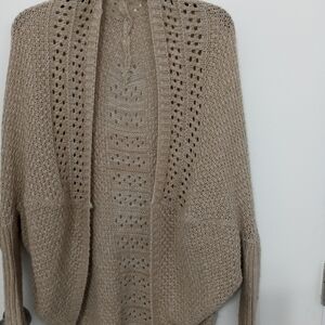 Charlotte Russe Beige Oversize slouchy Knit Sweater with 3/4 sleeves